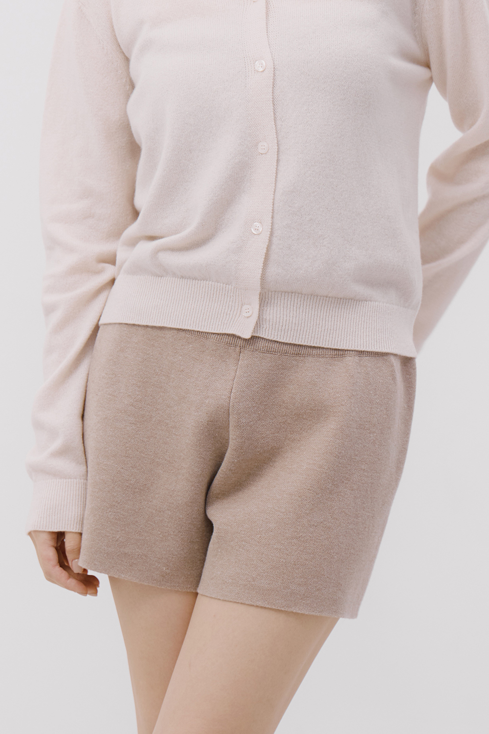 022E2BFA-CCE3-40E3-BEE9-BDEF74E8F533 2