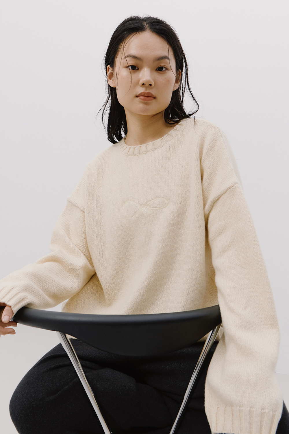 8EE6E5F6-DC11-48F9-86C5-0583DFD81A43