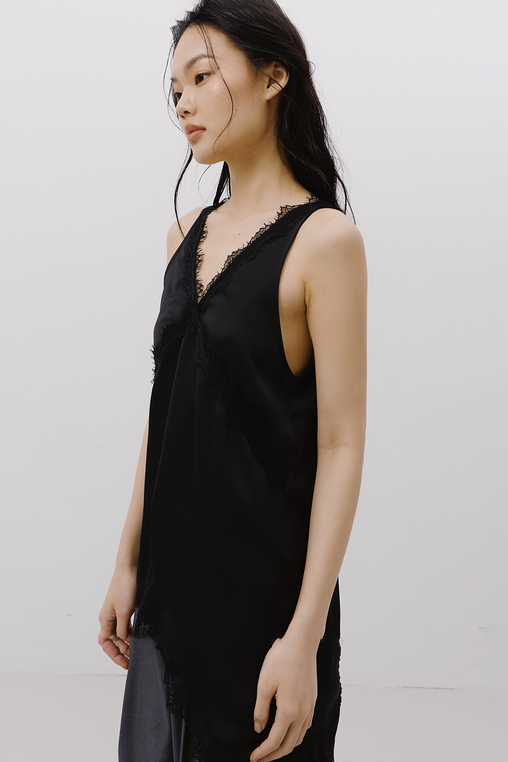 9289AE6A-8211-48A2-80B4-96BCF2D25B43