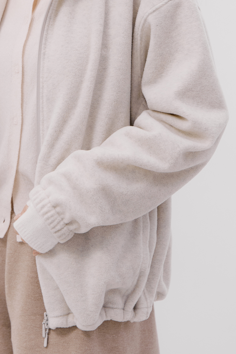 23572E10-44B9-4B39-9713-86F93CF40F4F 2