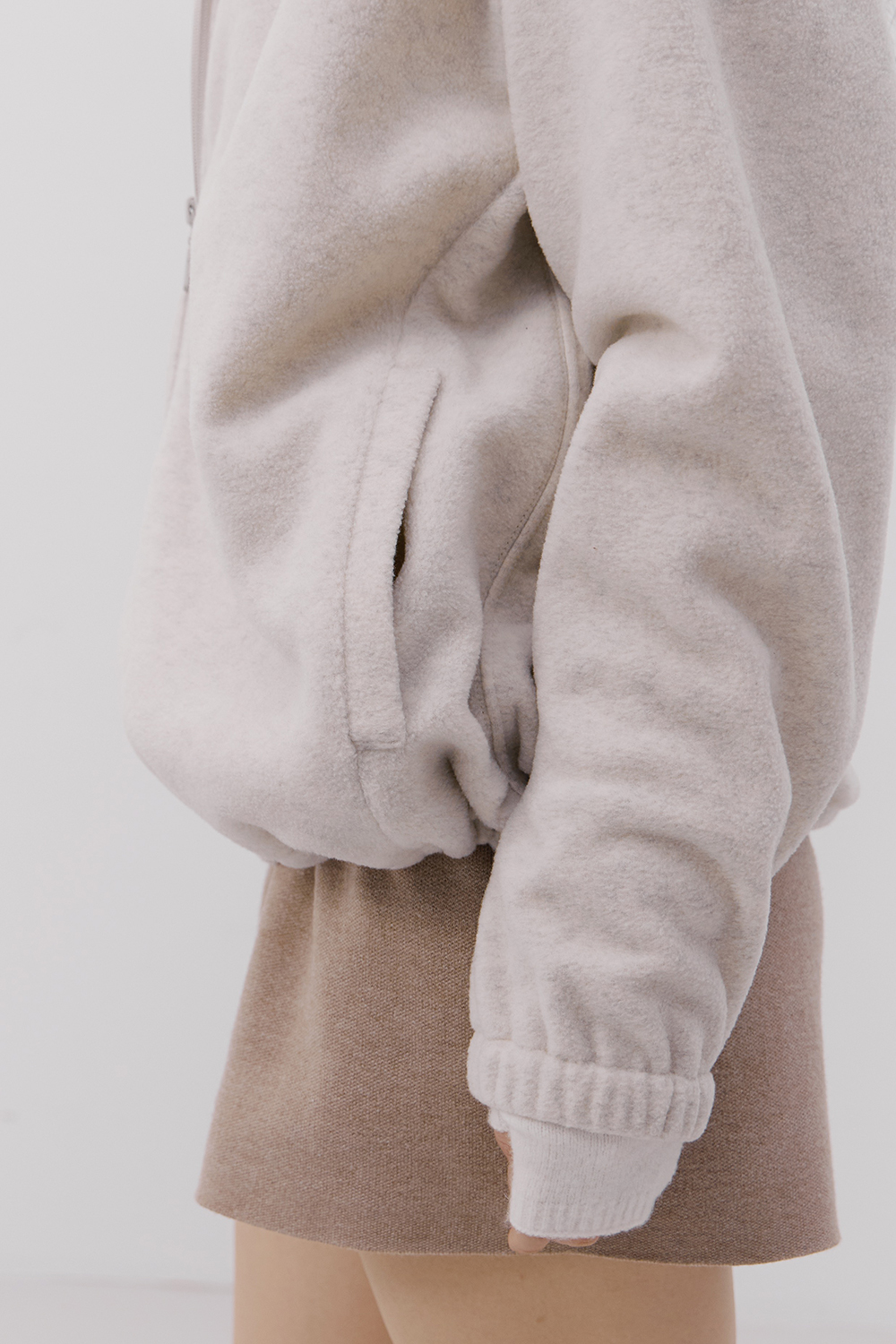 B7EFC2FE-6D35-4CEE-B864-96ED5D48DA5D 2