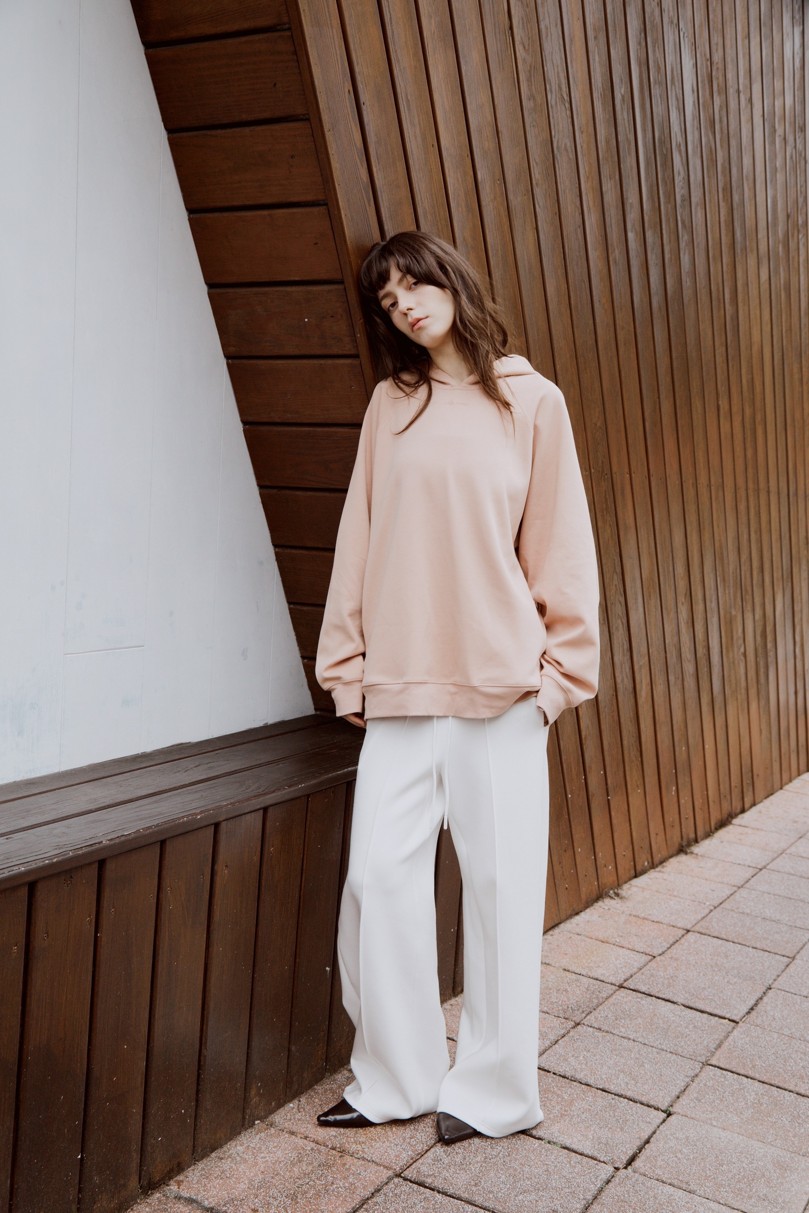 9A8268A7-18E9-406B-97A8-A6EC13090CFE 2