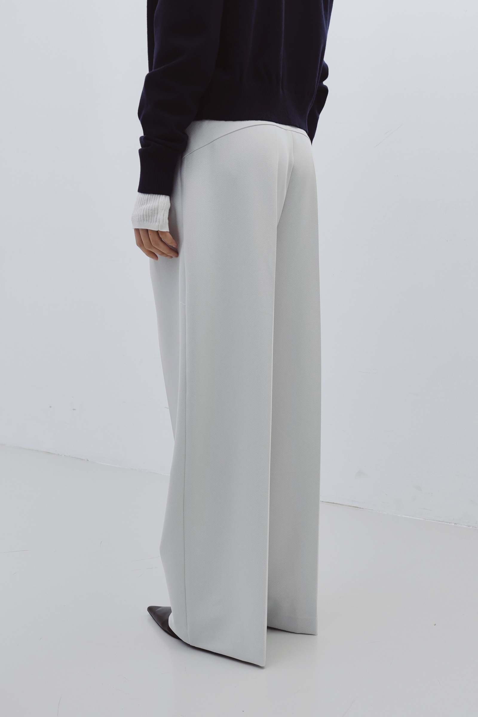 24589DD8-7726-487B-AF8F-BBA61A5611BF