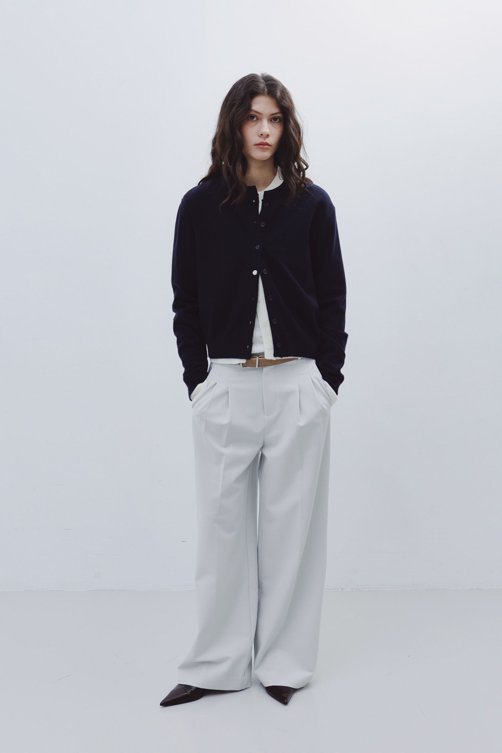 8DE28DB2-C8BE-4DE4-9B59-014EE60013C3