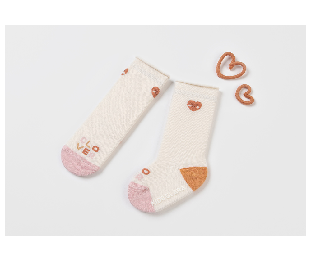 shudyrollingbabykneesocks_04