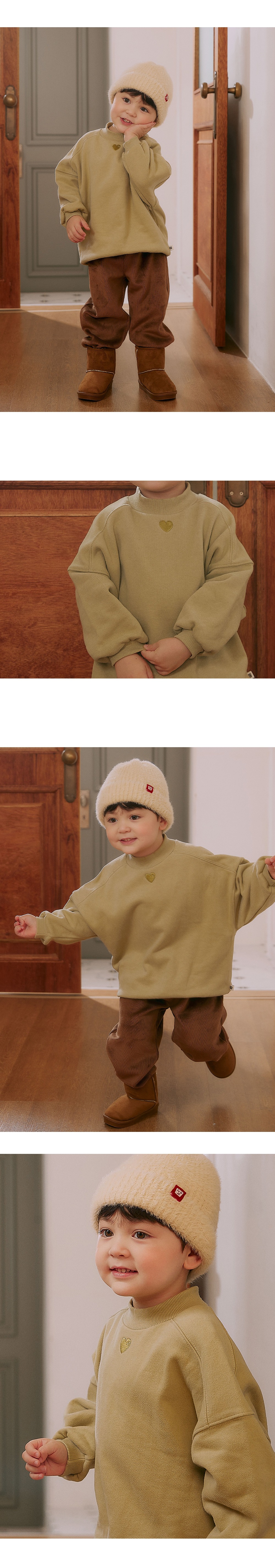 imgi_34_omarmockneckfleecesweatshirt_25fw_1_02