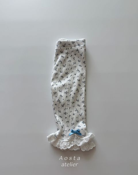 까멜리아레깅스 꽃1