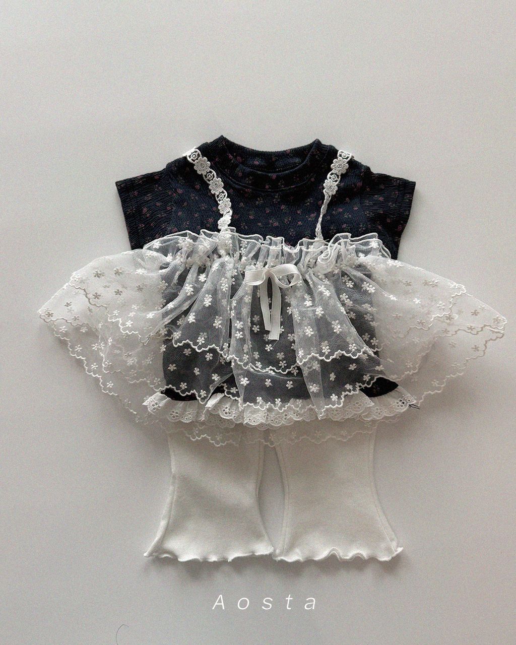 레이스 끈 뷔스티에 화이트리본 5