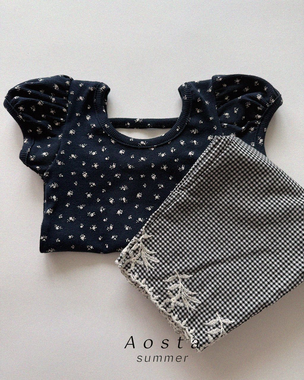 오픈백퍼프블라우스 네이비6