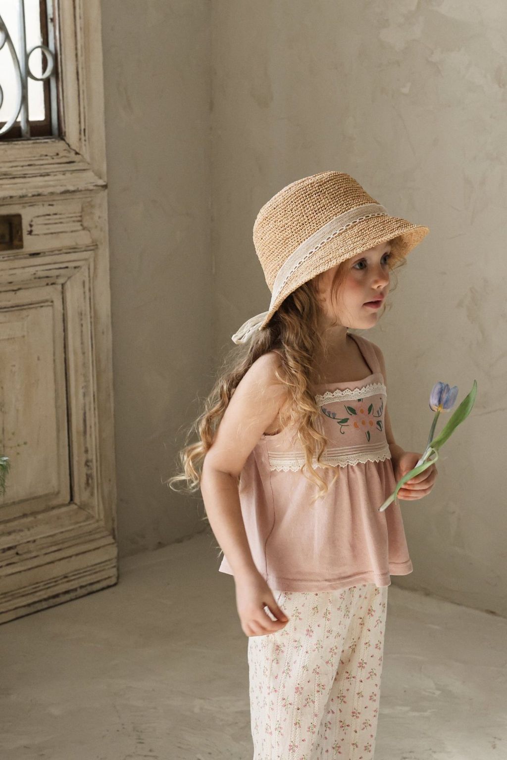 _HDEVb7.aJ71VPoqmn0_16