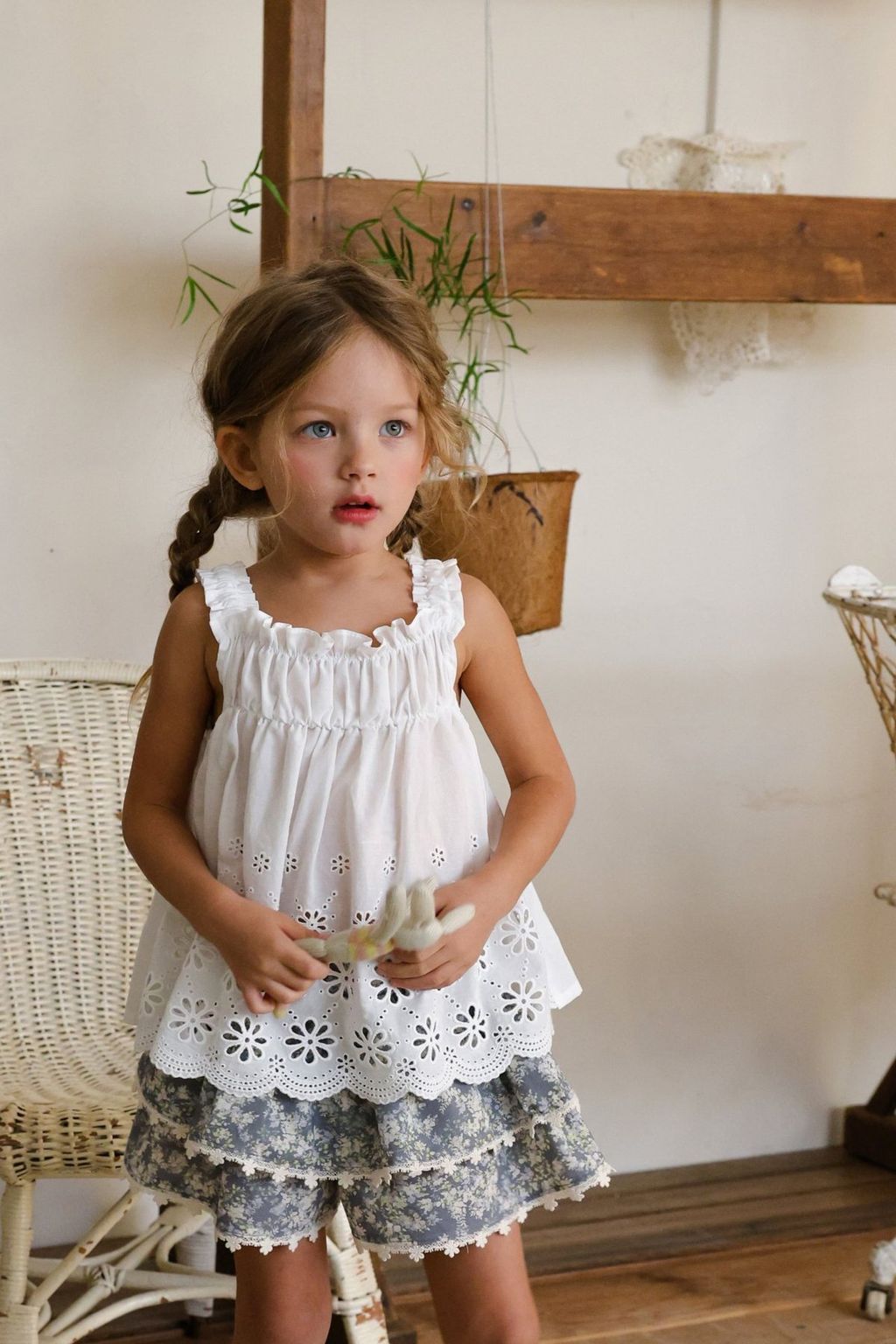 _HDEVb7.3KtZJdzuMN9_16