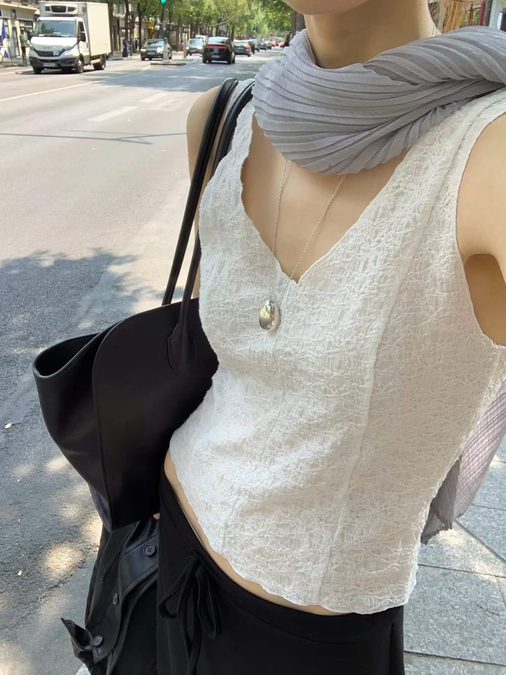 EFogyY_Ua3Nl_sfMKL6laA