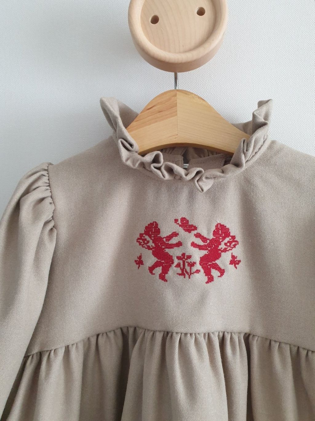 _jZV3J8.F1yqn8CAkcA_13