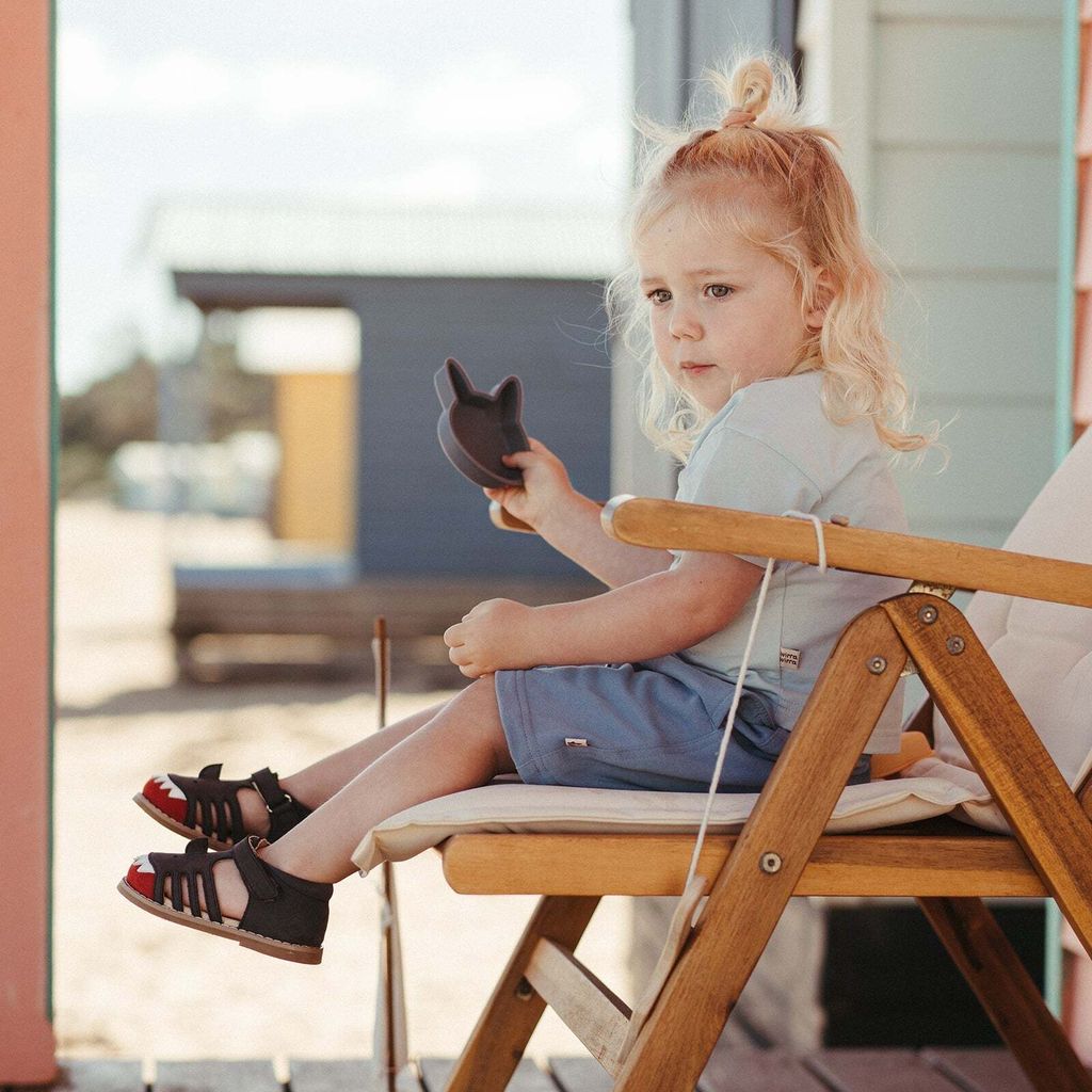 Adventure_-_Shark_10_331f20d3-e37d-465a-99c7-5f668120290c