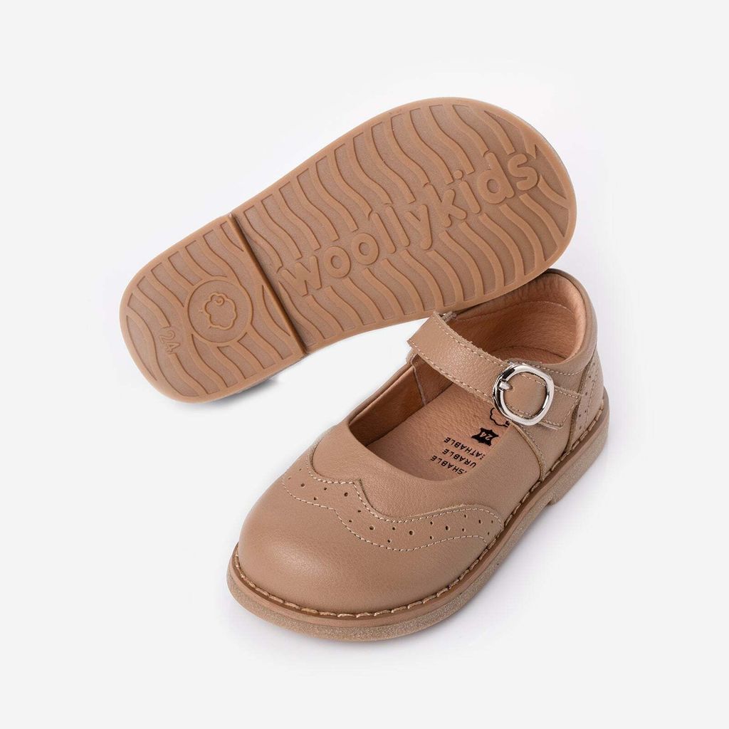 Charlotte_-_Cocoa_Brown_1