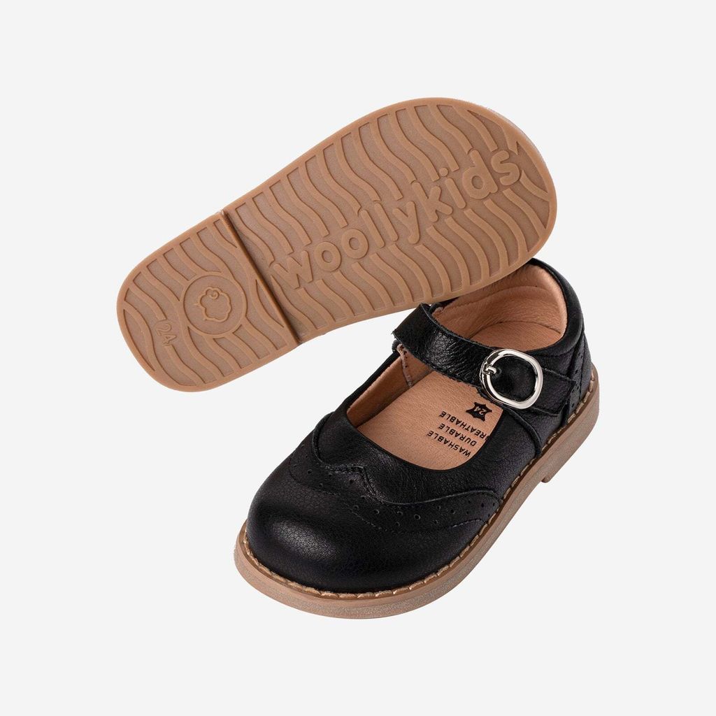 Charlotte_-_Pearl_Black_8