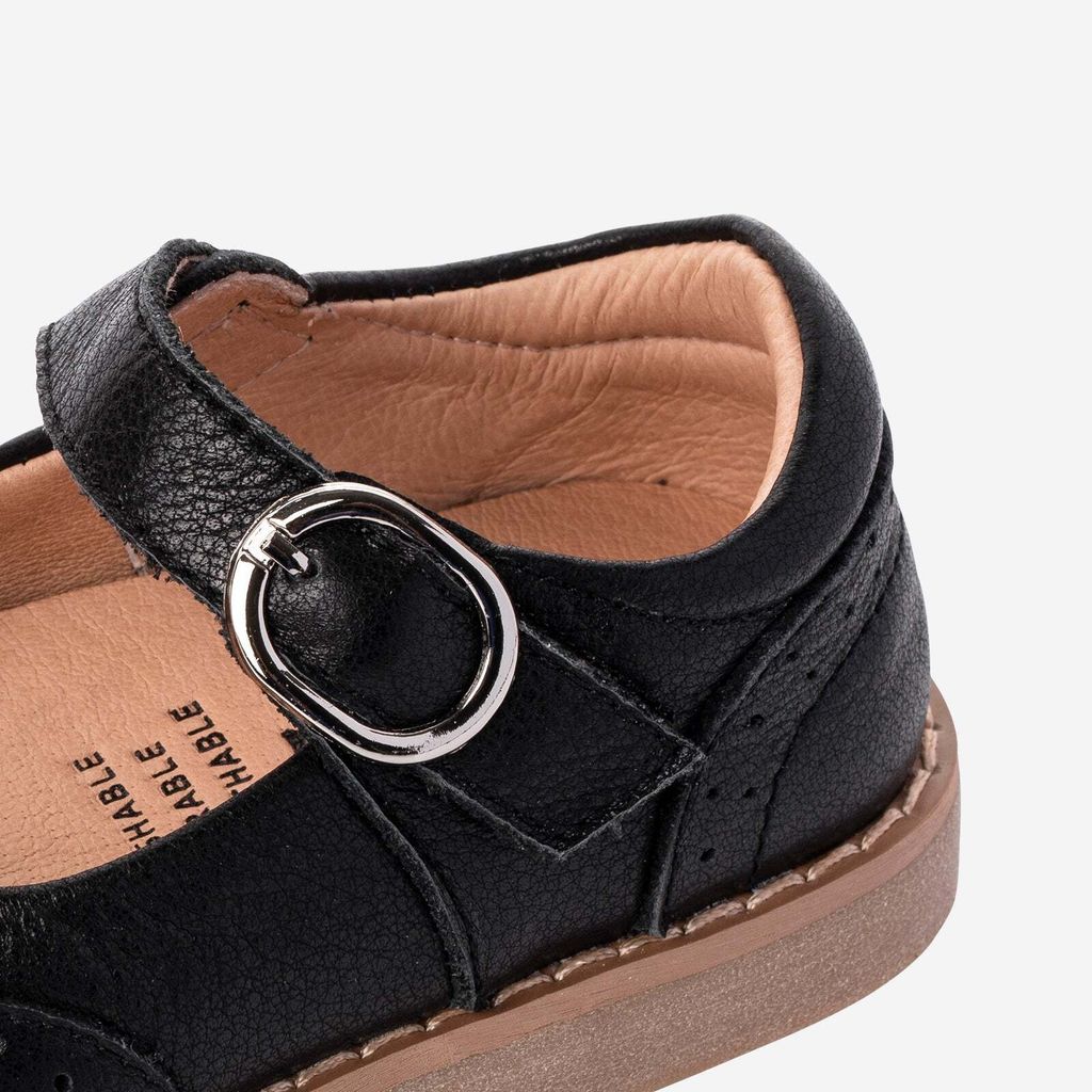 Charlotte_-_Pearl_Black_9