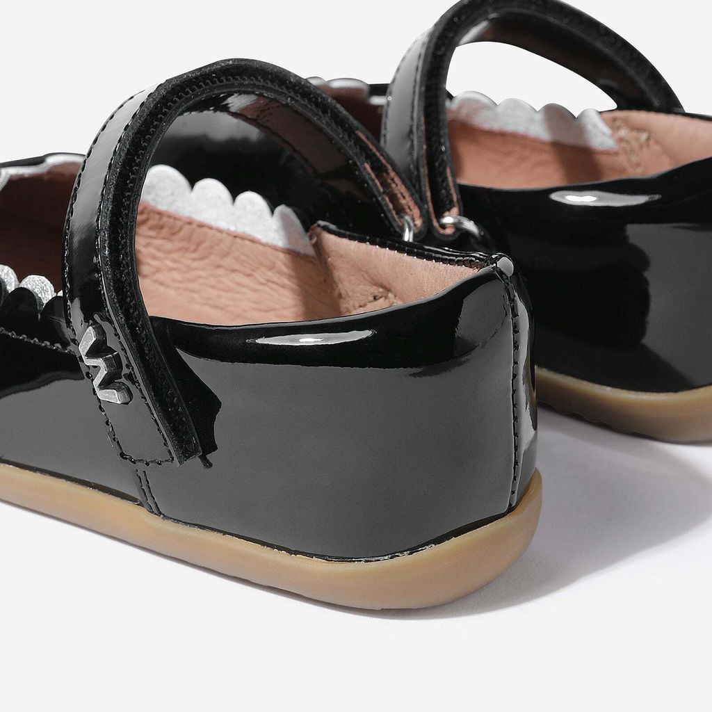 Liya_-_Pearl_Black_3