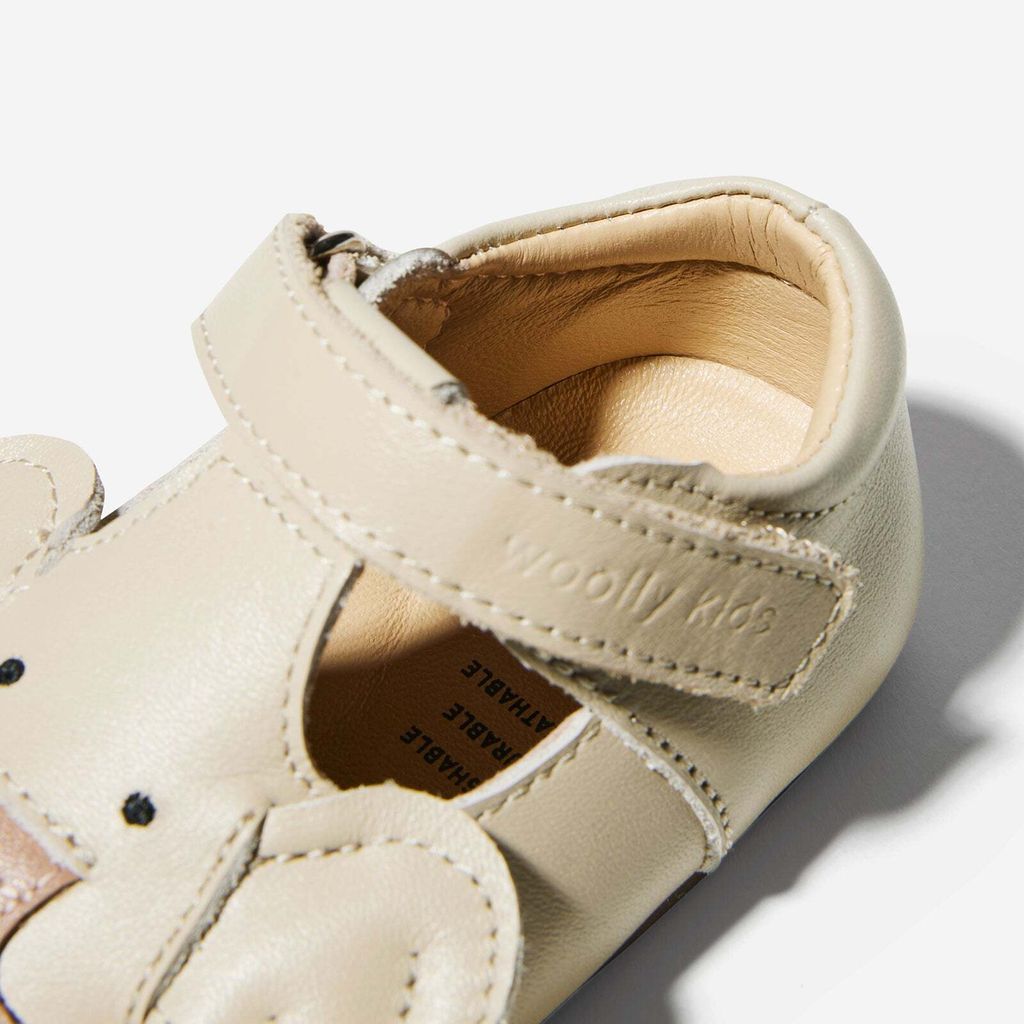 AnimalCatalog-Elmer_2