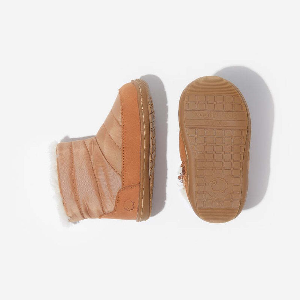 a6895810-c56e-49d3-9de4-9706e6bb58f3