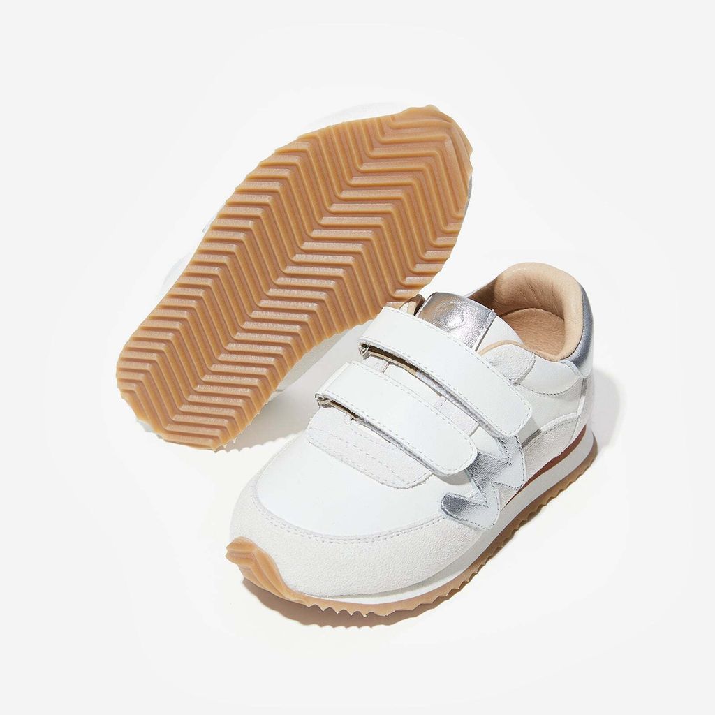 50ea6cb8-3173-4ef6-bb73-f7bfa5e57448