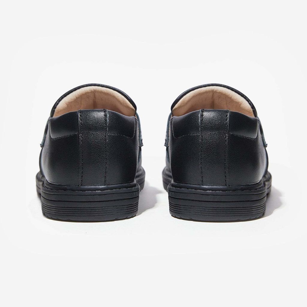 82a40517-4ad3-4106-b4f4-db3f61934f88