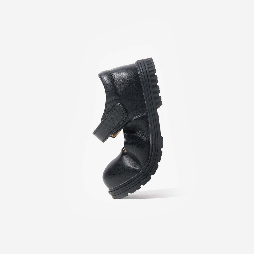 c9854691-d6ac-43ff-8a82-90ace5b2f0c8