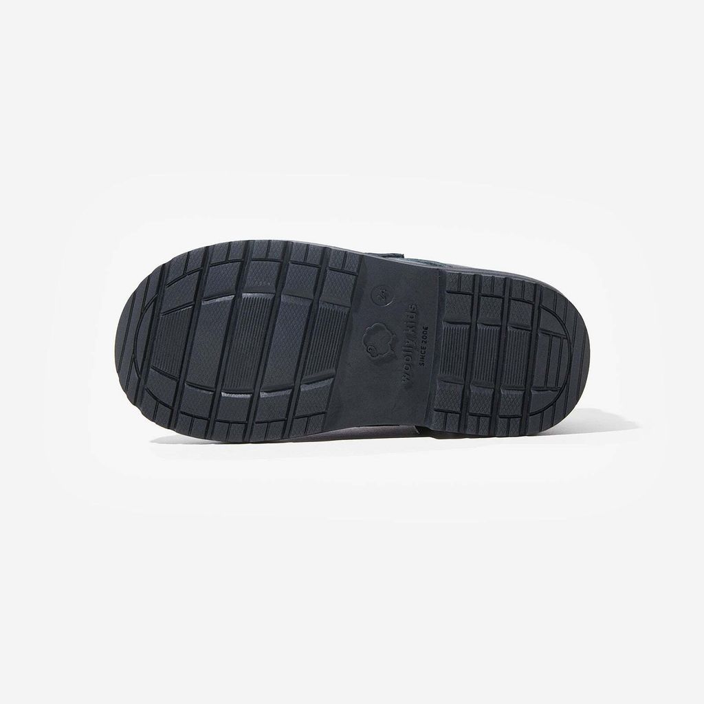 7dcb1b8d-e3ea-4f27-9c44-68c884f53e80