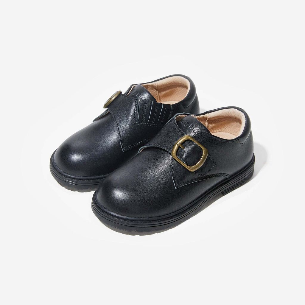 a8b8904f-a86b-463e-914b-54ec557355d6