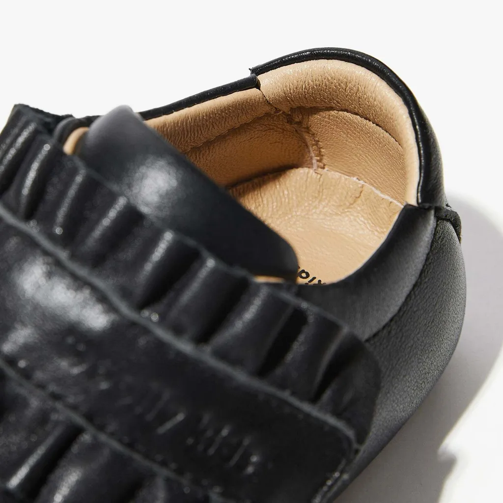 4d352dc1-ed05-495a-8d04-1c23e2a37c49