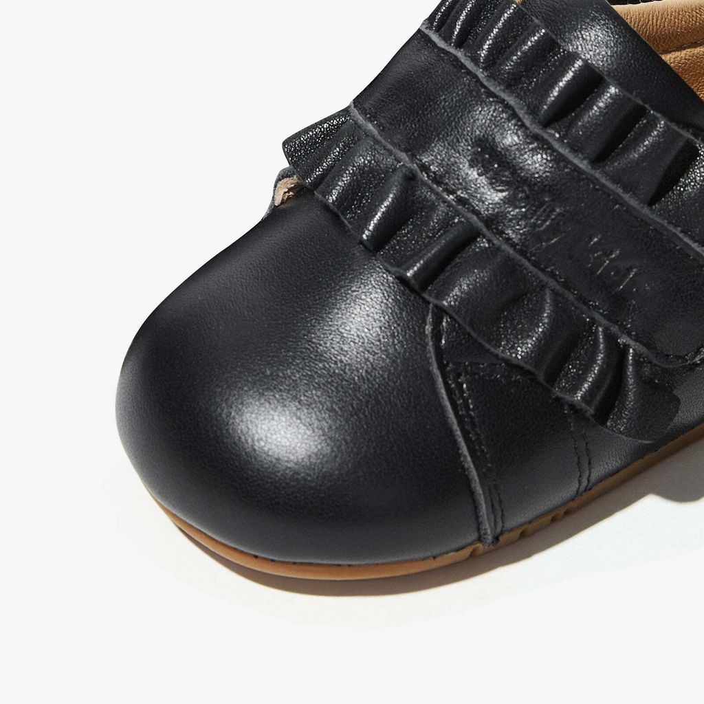 fc39c457-e68a-4e8d-a704-4686486a3625