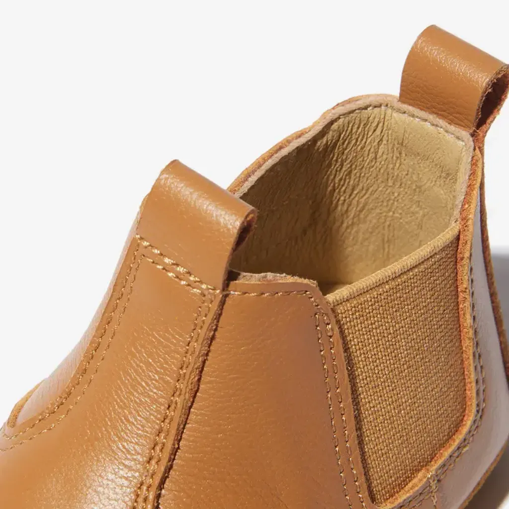 Chelsea-ChestnutBrown_4