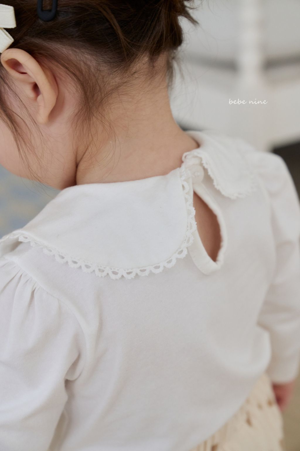 2_레이스둥근카라티_모델사진12