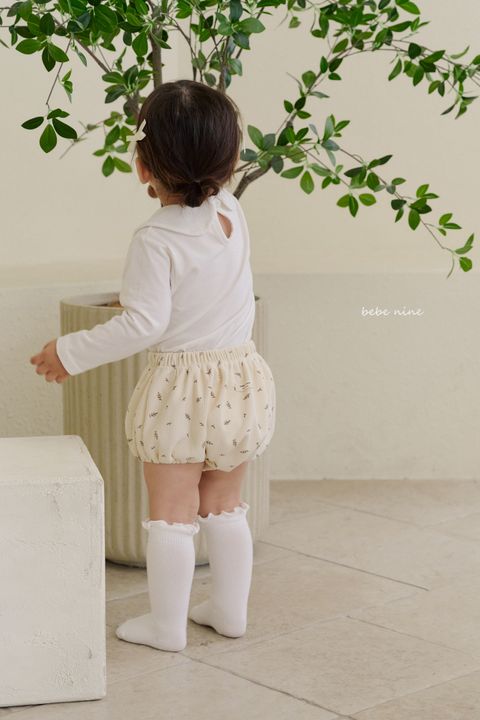 2_밤밤블루머_모델사진1