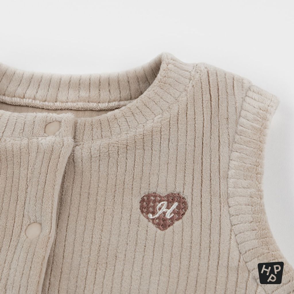 imgi_18_0945d7a887321ccbee43801dd7242e80