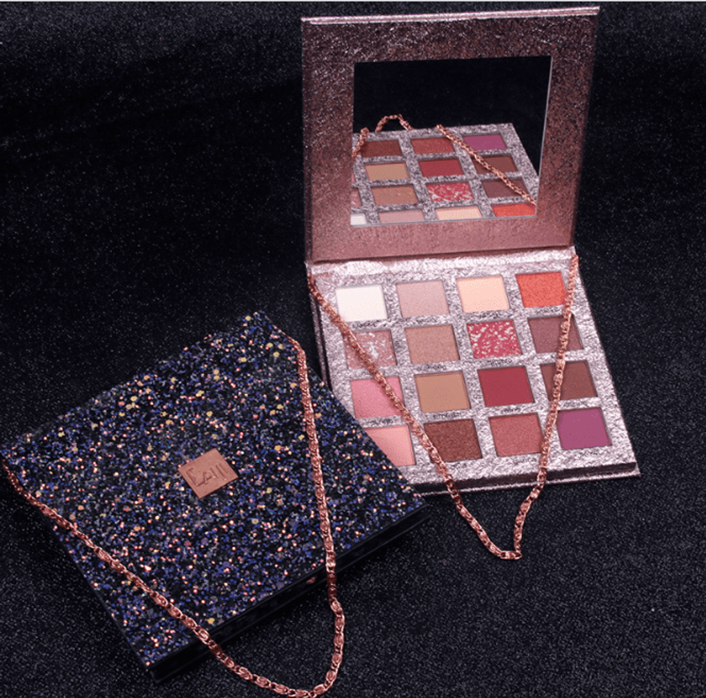 CaiJi-16-Colours-Bright-Star-River-Eyeshadow-Palette-with-Chain.png