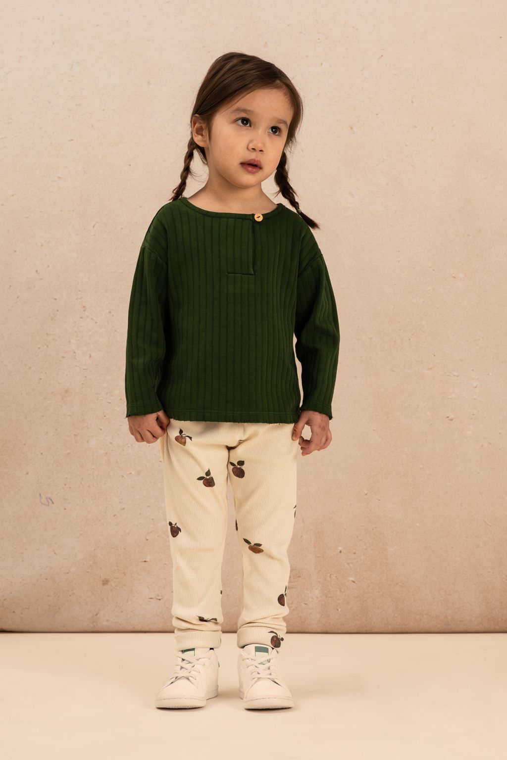 TSHIRT ORSO VERT FORET + LEGGINGS ROM POM ECRU POMMES-1