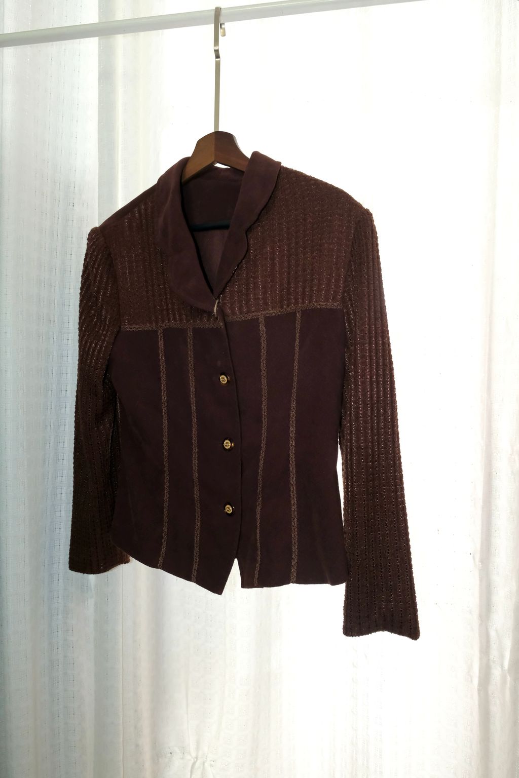 F0F0EF53-CF34-4318-B7DA-8F631BEEAA50_1_201_a