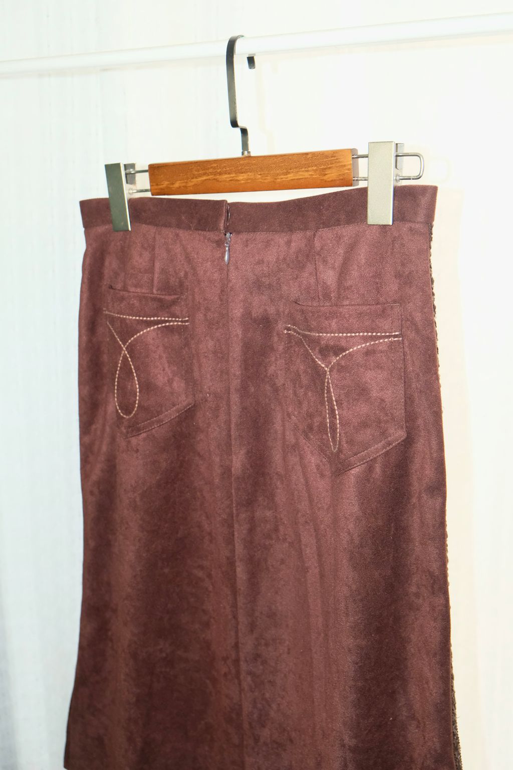 E5E628FC-85BF-4DA2-9311-B30B74C81399_1_201_a