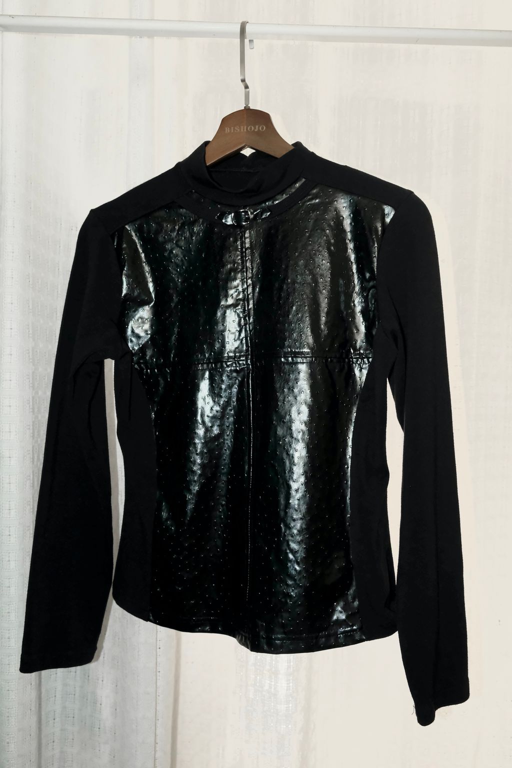 5FC3CD09-7A53-41E9-B7B9-996BFD22D1C7_1_201_a