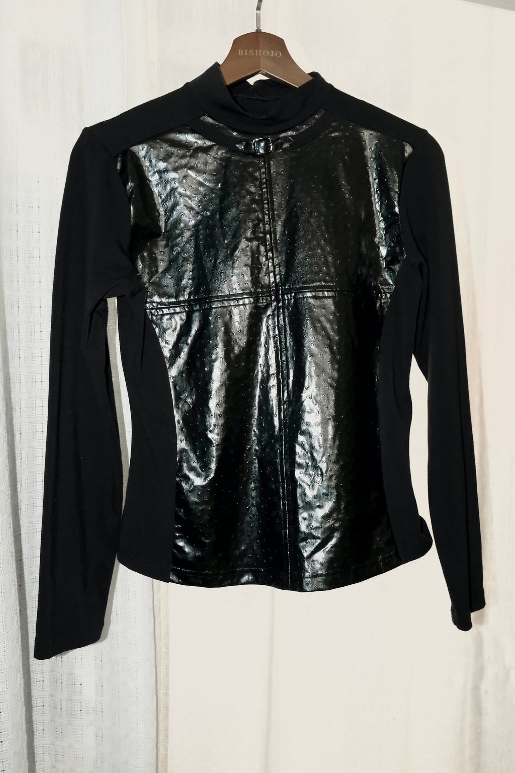 FC434FA8-CF09-411E-A1C0-22EB4FF50E5A_1_201_a