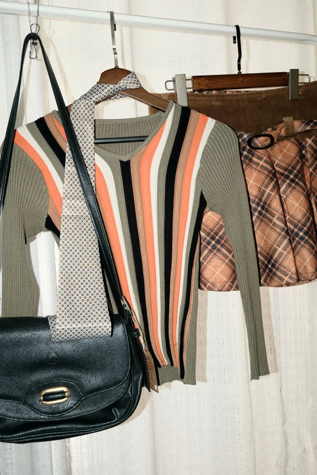 04F7E228-A056-4F89-BCF7-DC66B4696E4E_1_201_a