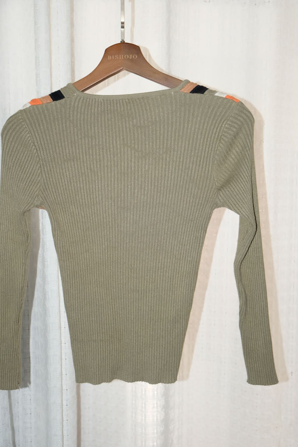 05679010-7BE9-4587-980C-7CFF843D9D05