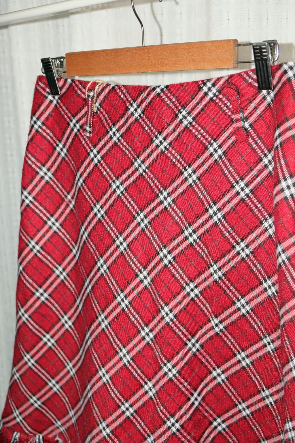 6A1323A1-8E47-4FE6-95E3-E8D34A1A3009_1_201_a