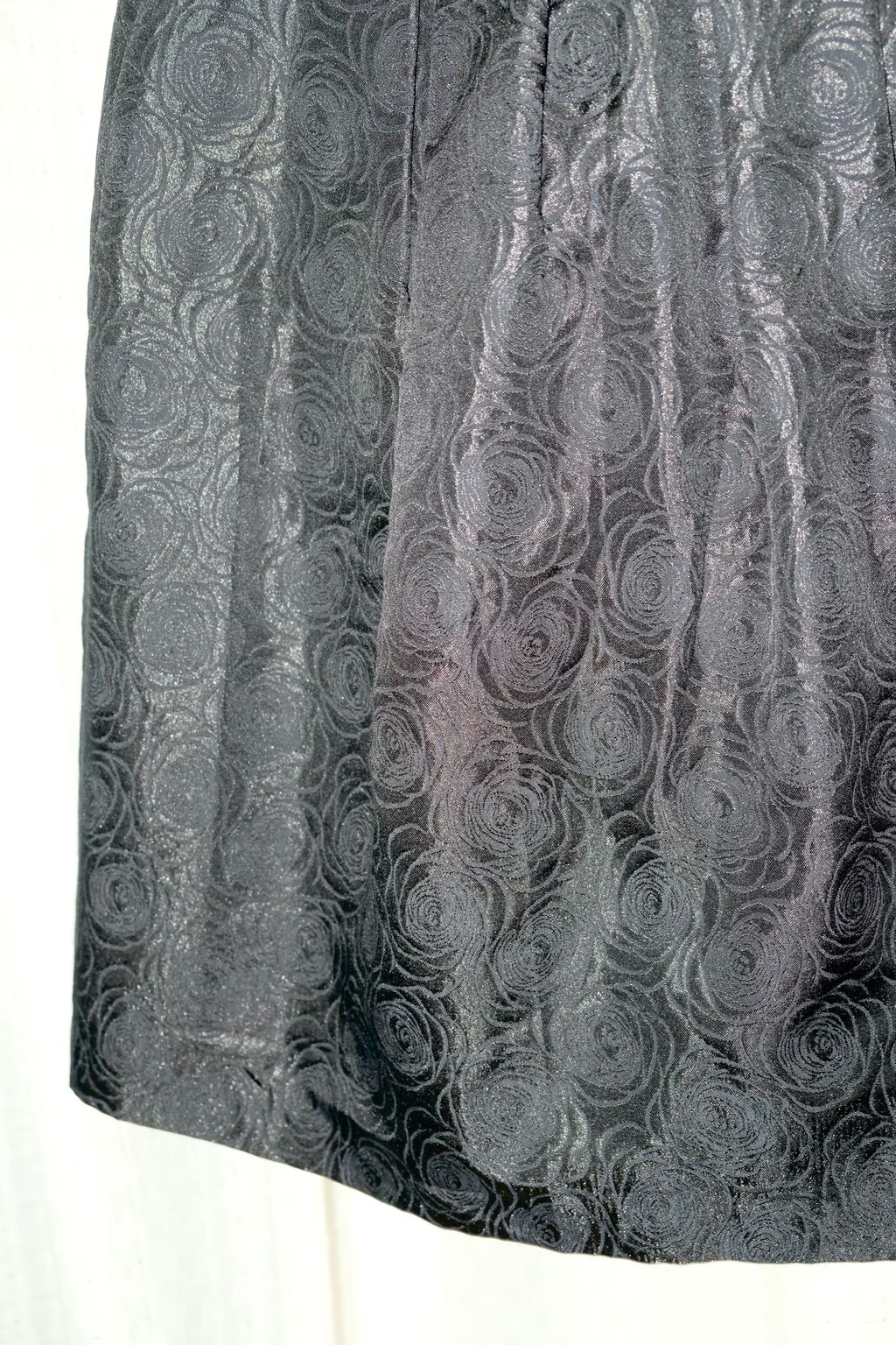 EEFDEBE3-5122-49FF-8C1A-BED0913A5CAF_1_201_a