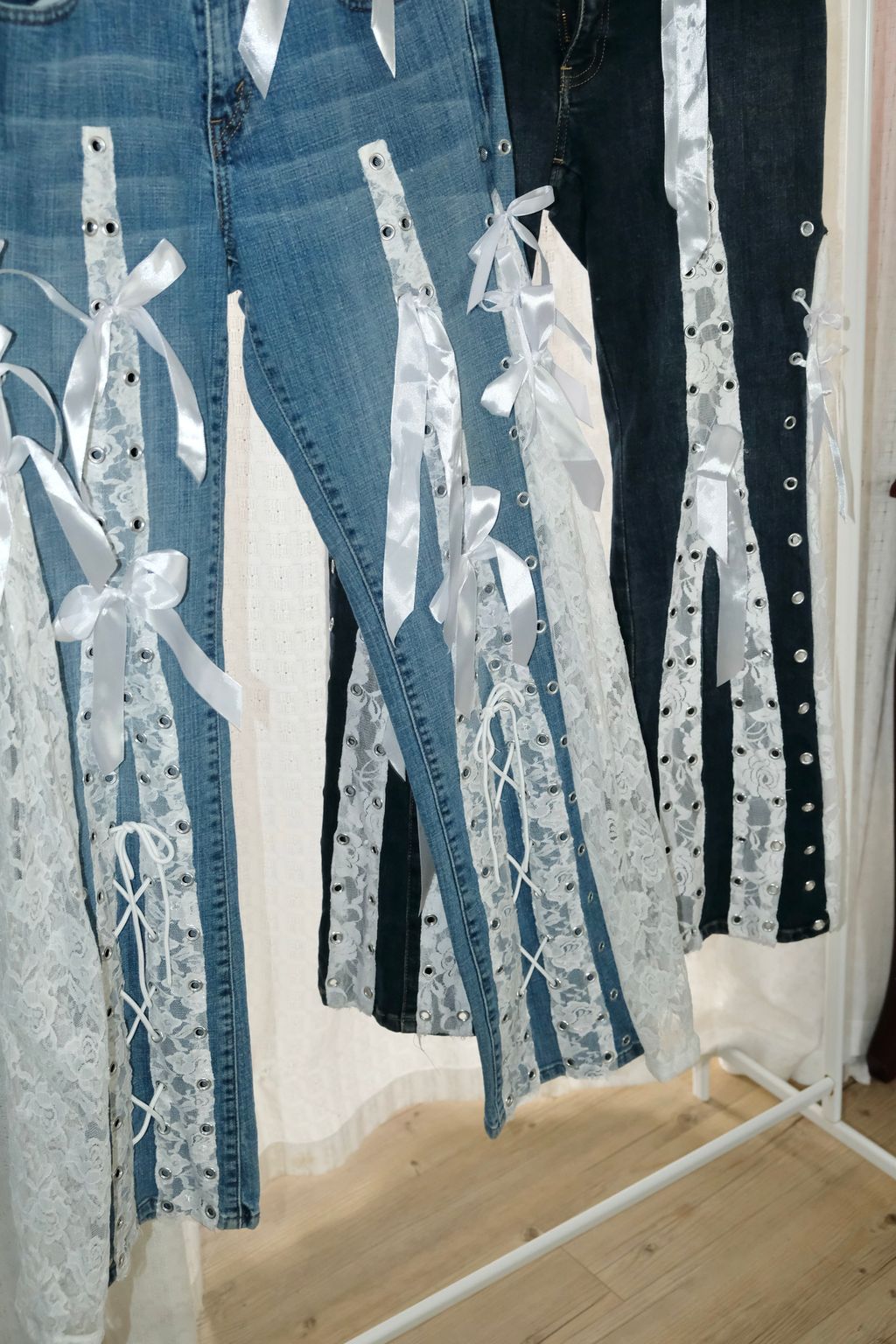 AD93108F-7FC7-42BC-A848-FBD67E45A501_1_201_a