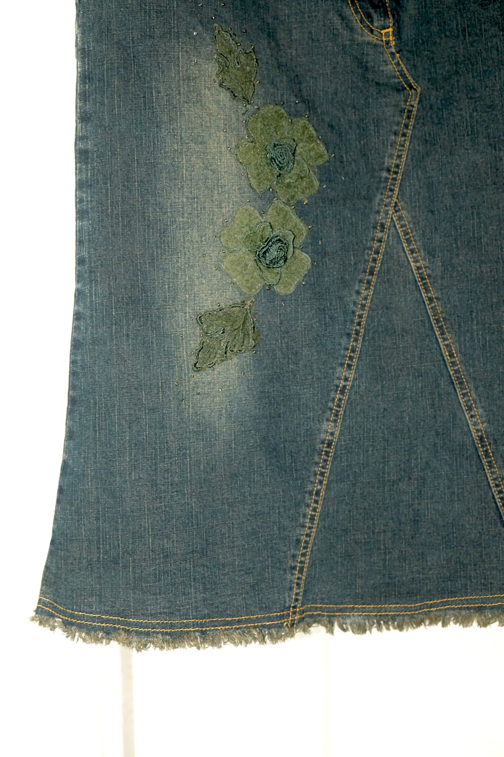 A33F647C-CD7B-4588-A7E6-18E1FEAD1C71_1_201_a