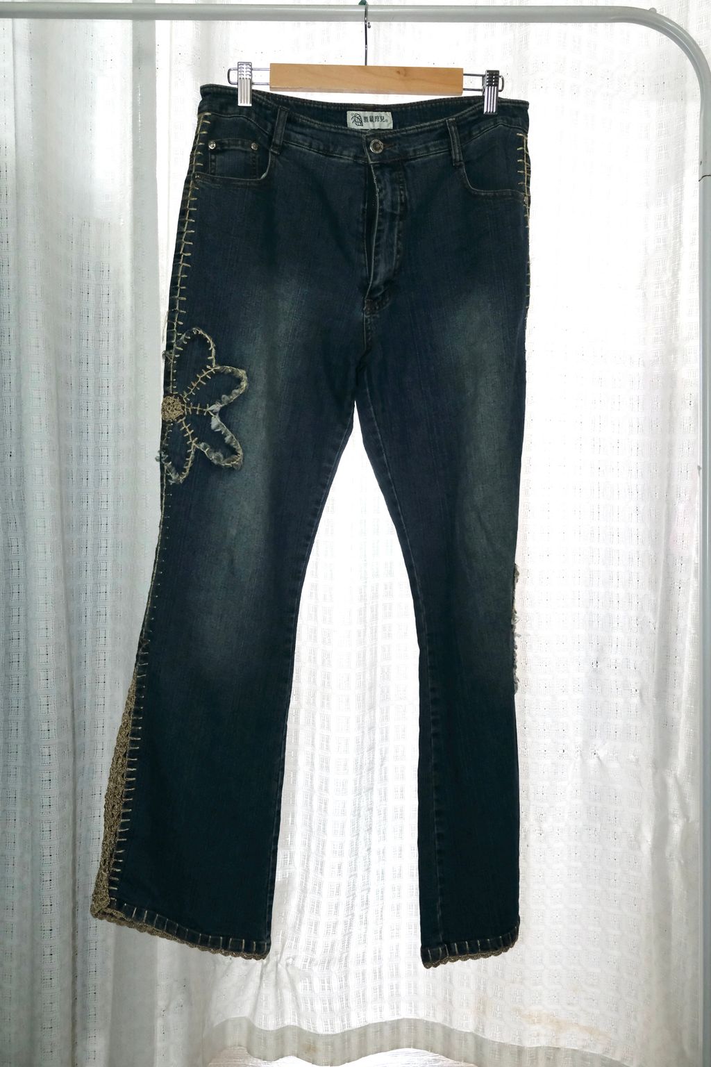 B40F3220-1D2A-428F-9218-219A24036FD5_1_201_a