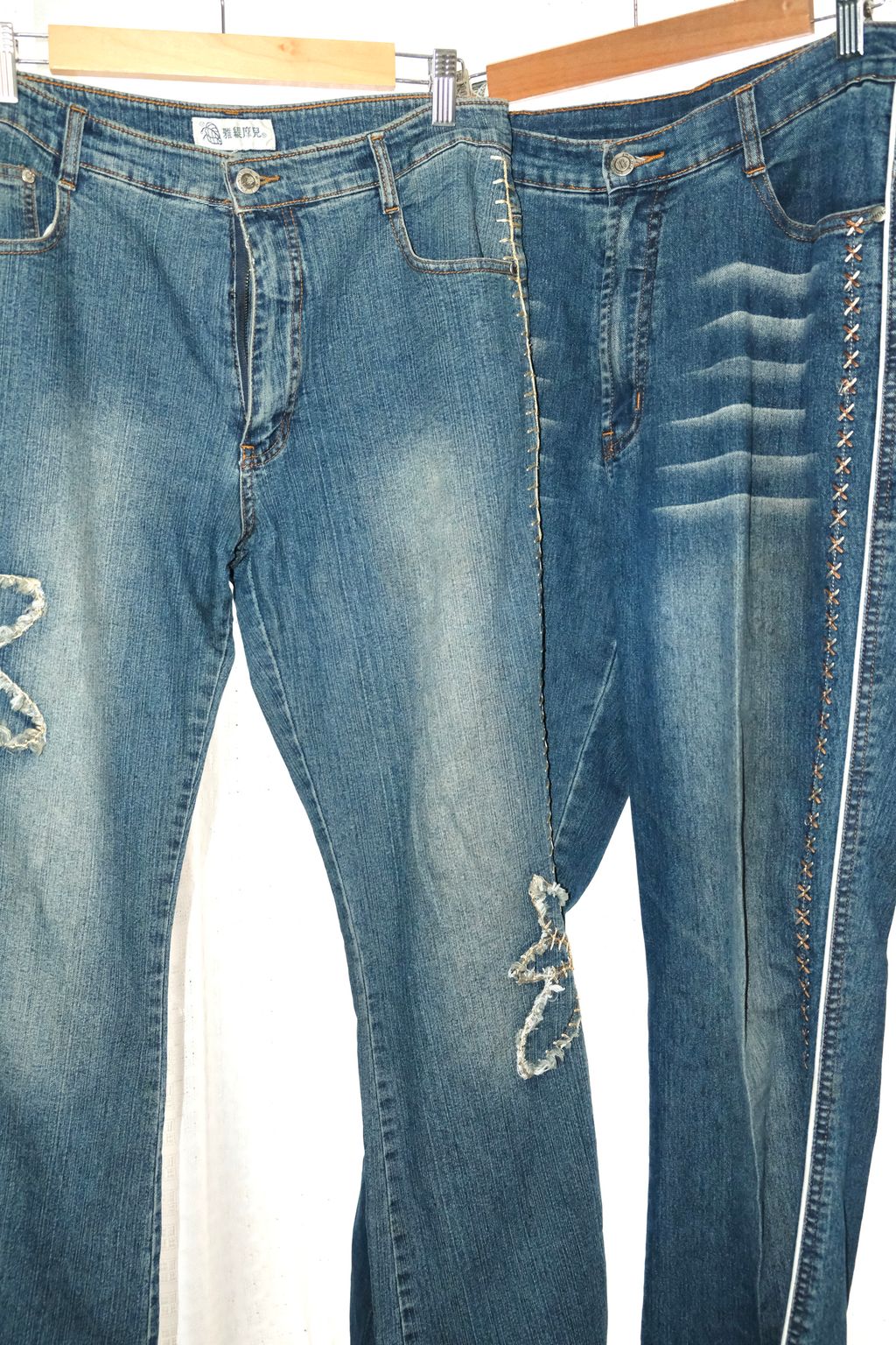 B8D6C5D7-04BB-4887-BEEE-7C157597E1D9_1_201_a