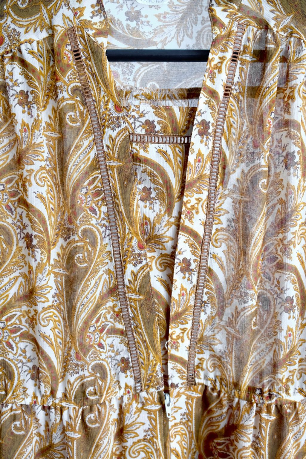 6991E3BC-EE72-48DE-88DE-835AD74BDB20_1_105_c